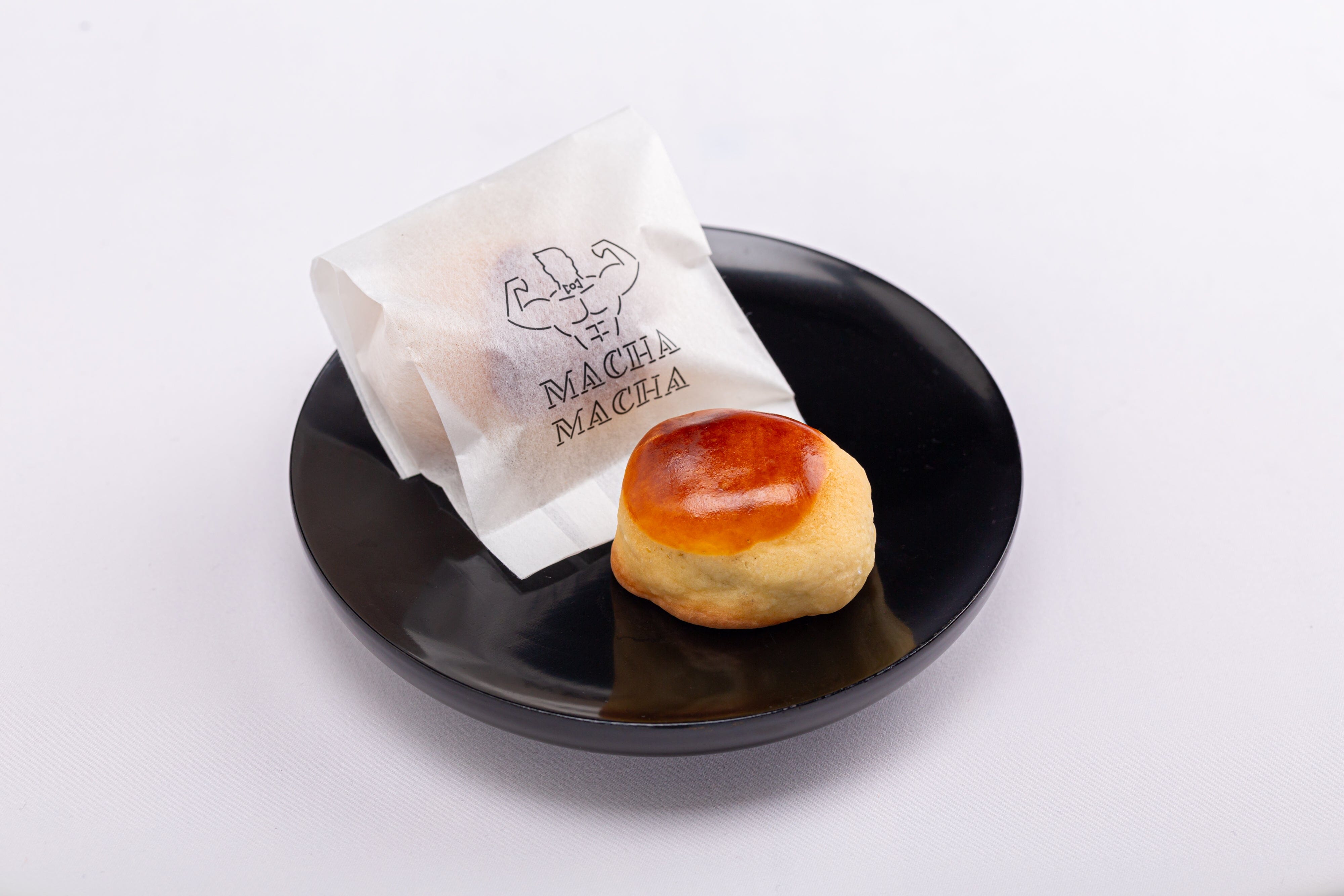 栗饅頭(8個入)税込 – Wagashi通販のまっちゃまっちゃ